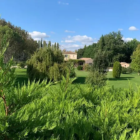 Bed & Breakfast Climatisee Avec Entree Privative Les Deux Glycines
